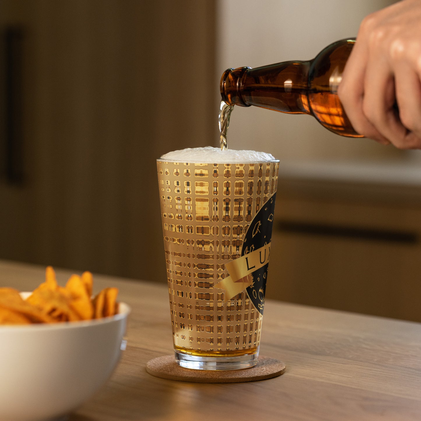 Mars Luxury Shaker pint glass