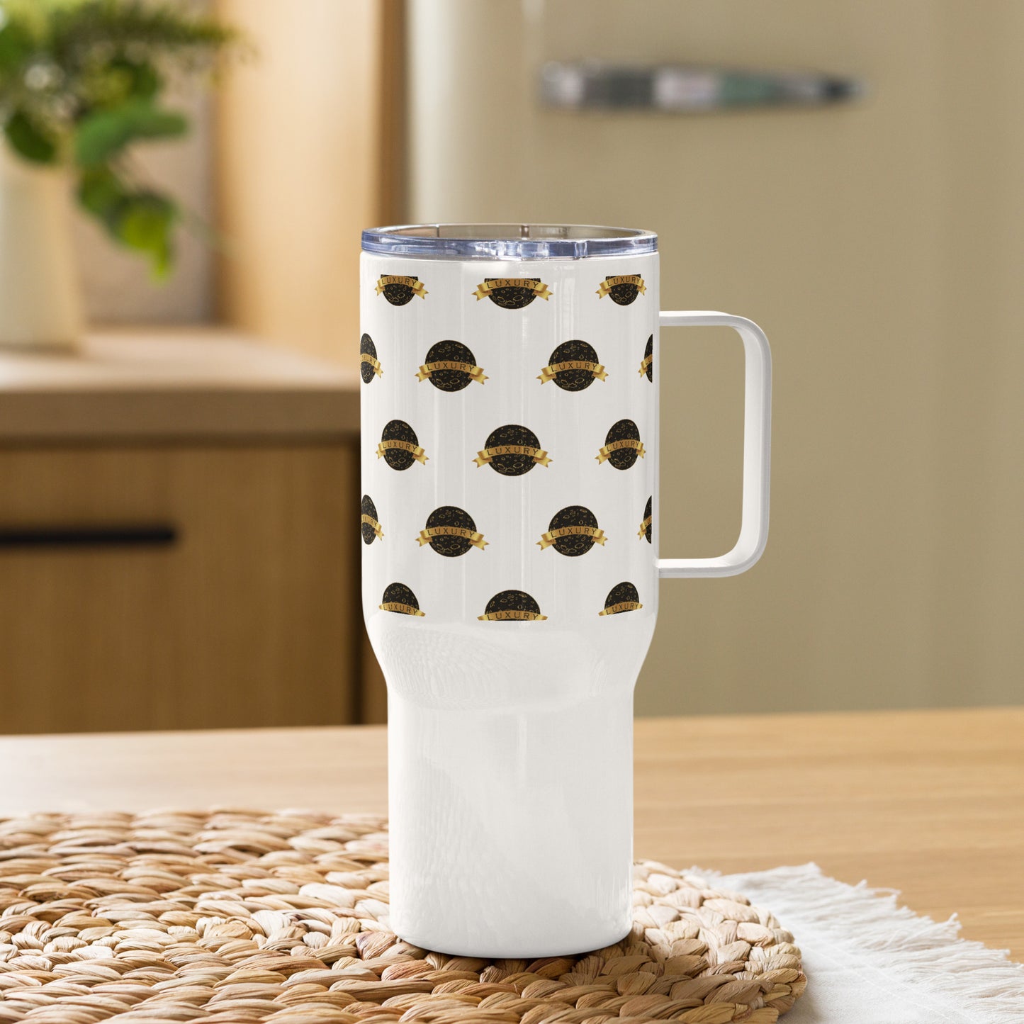 Travel mug